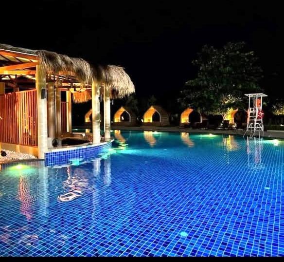 Mactan Newtown 8 Boulevard Deluxe Punta Engaño Exteriér fotografie