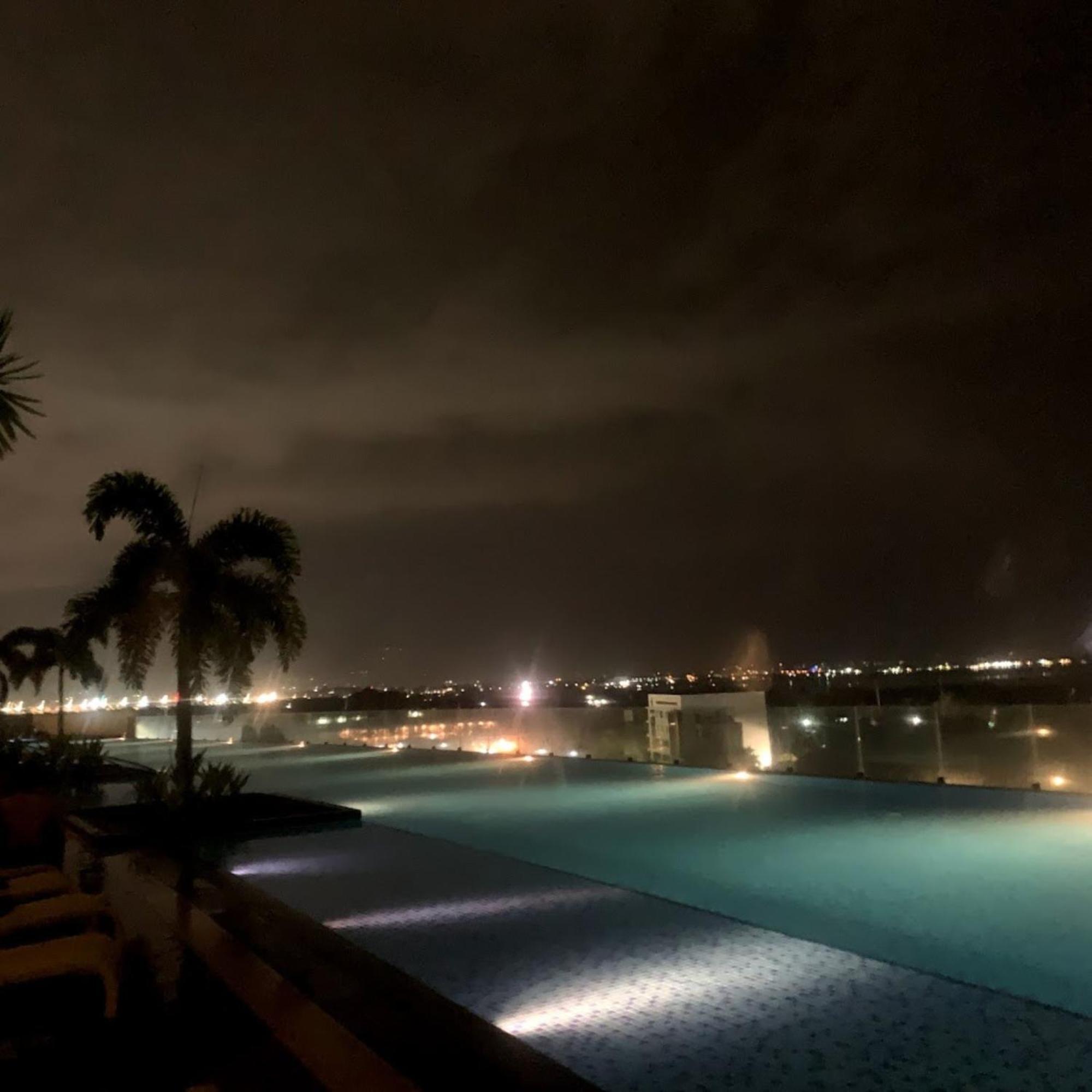 Mactan Newtown 8 Boulevard Deluxe Punta Engaño Exteriér fotografie